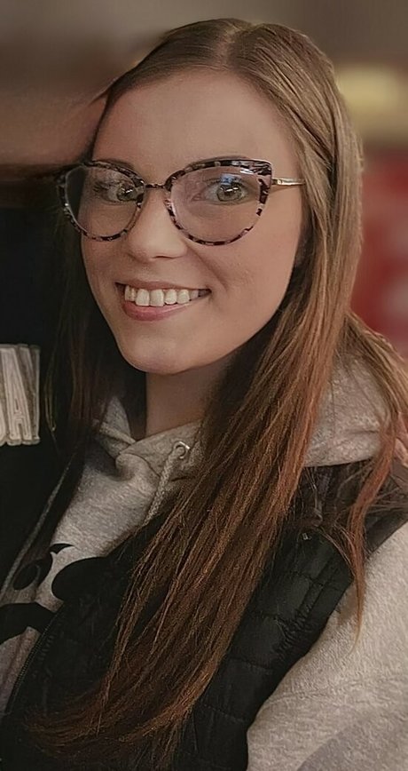 Skylynn Greene pornstar nice pics