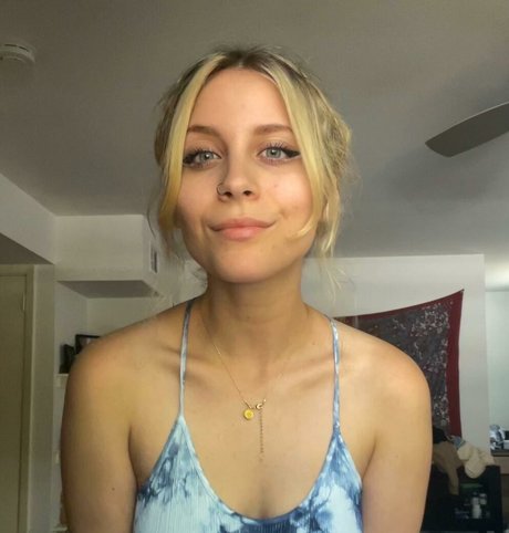 givemeclaire ity free star pictures