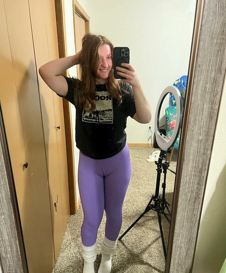 Adorablelilli top star picture