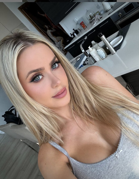 Mrl1 Alexa star porn pics