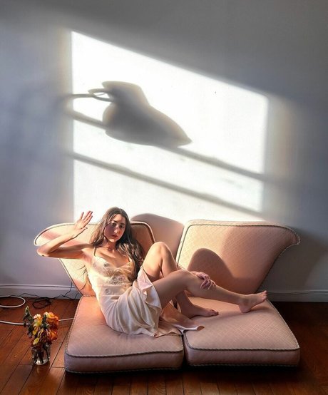 Mikaela Astel porn model pic