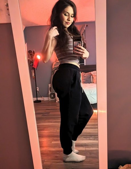 raenarchy xxx pornstar photos