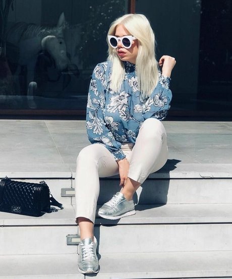 Shelly Cohen nude pornstar gallery