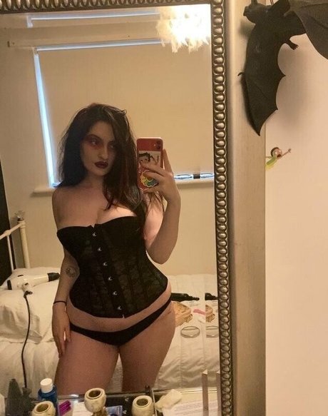 poorthing art star picture