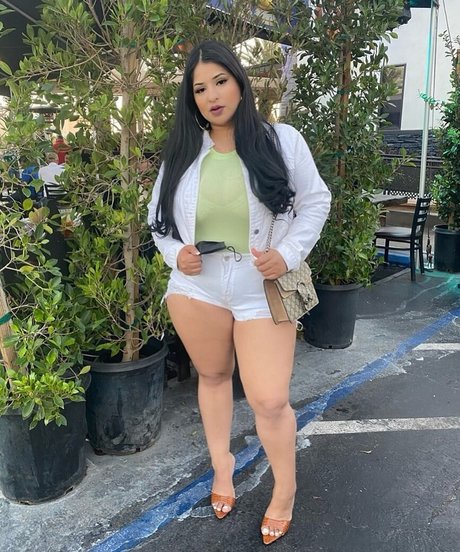 Janet Jae sexy pornstar pic