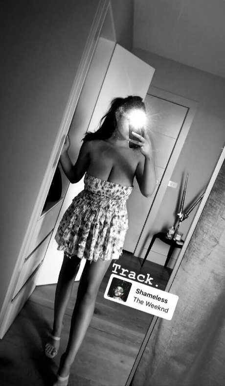 small tits onlyfans art porn image