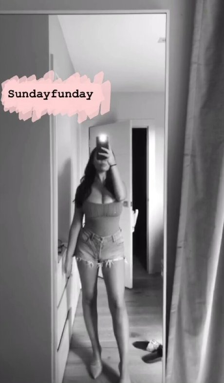 Darcy Buchan pornstar nice photos