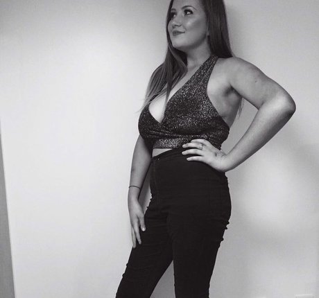 Amy Heslop naked actress galleries