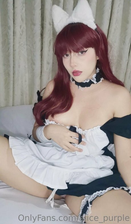 yourkittypeach sex actress pic