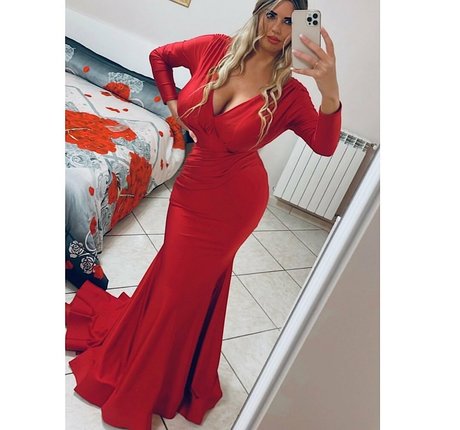 Anna Riano beautiful model pictures