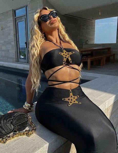 Vanessa Prado Gonzalez star pornographic galleries