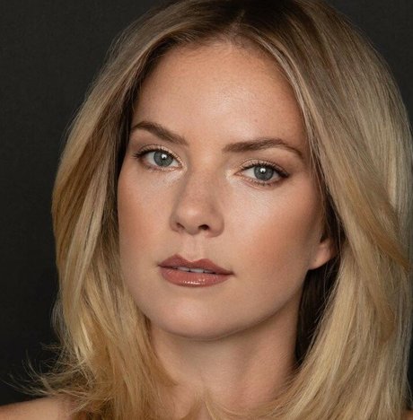 Cindy Busby pornographic model photos