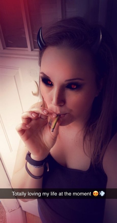 rougewild69free pornstar top image