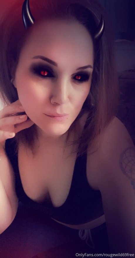 rougewild69free sex star pic