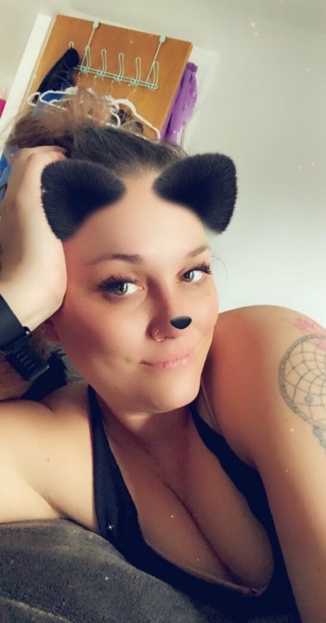 rougewild69free model beautiful pics