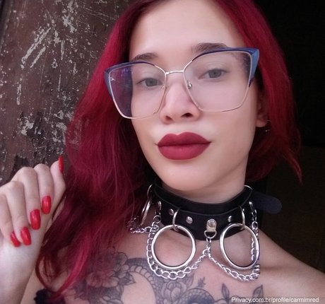 Carmimred porn model pic