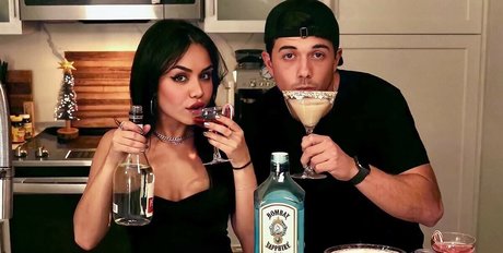 Tara Yummy pretty pornstar photos