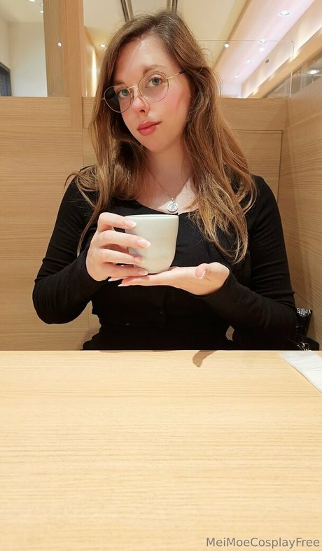 meimoecosplayfree nudes star photo