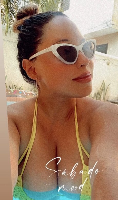 Akaren pornstar hd gallery