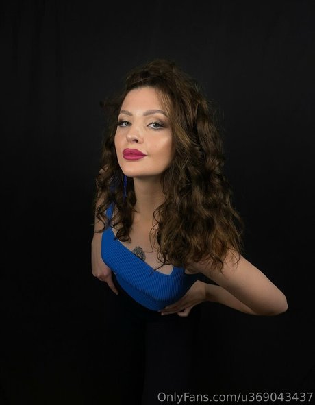 molly polly221 exclusive star photo