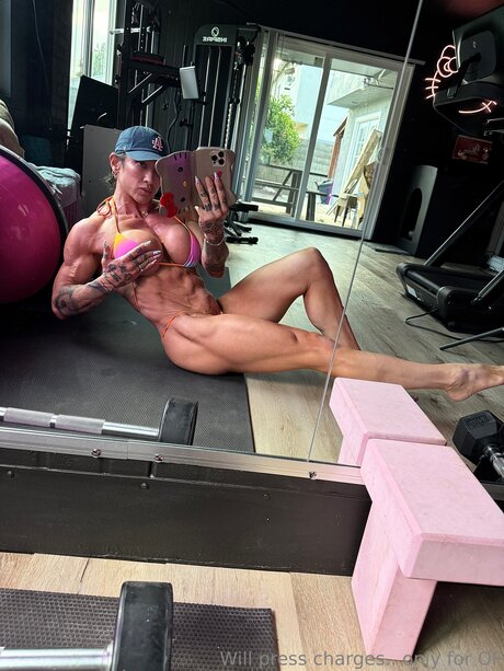 Tina Trapqueen pornstar hot img