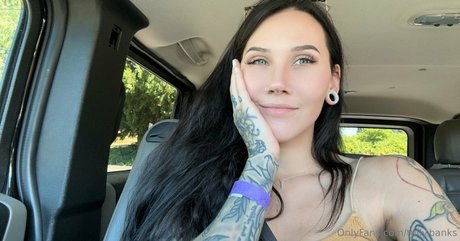 tully banks pornstar hot image