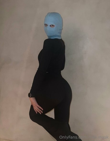 mila mask pornstar sexy photos