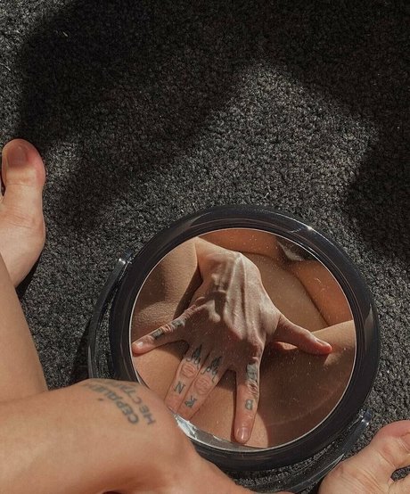 anniemelody pornstar pretty picture