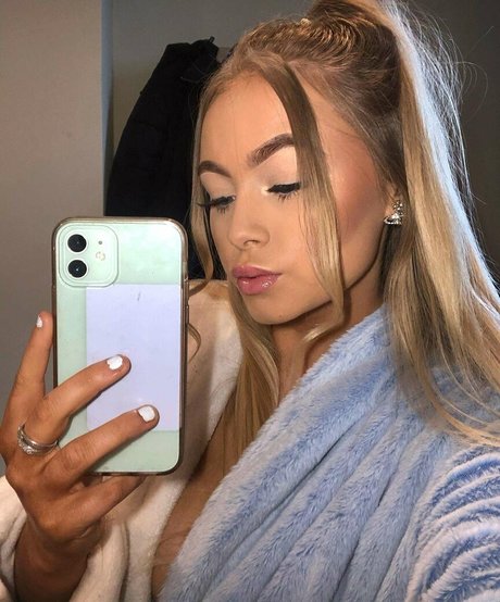 Lucy M pornstar sexy gallery