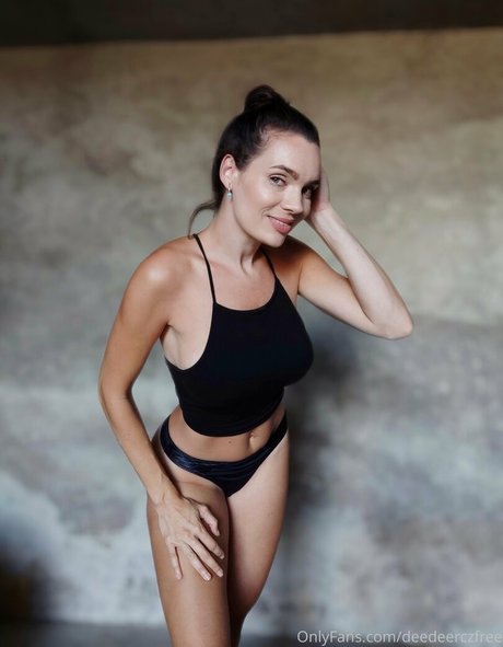 deedeerczfree hd actress img