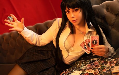 tulesha model naked image