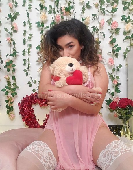 Leedah pornographic actress image