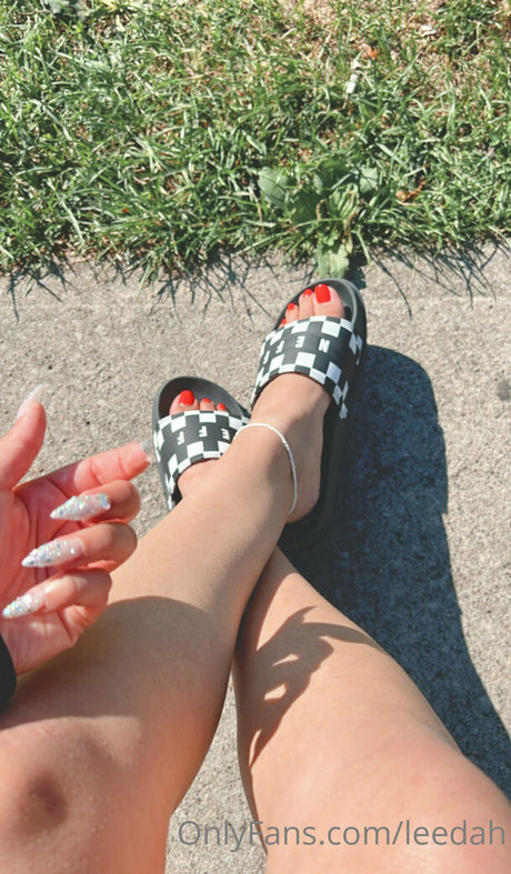 Leedah model pornographic img