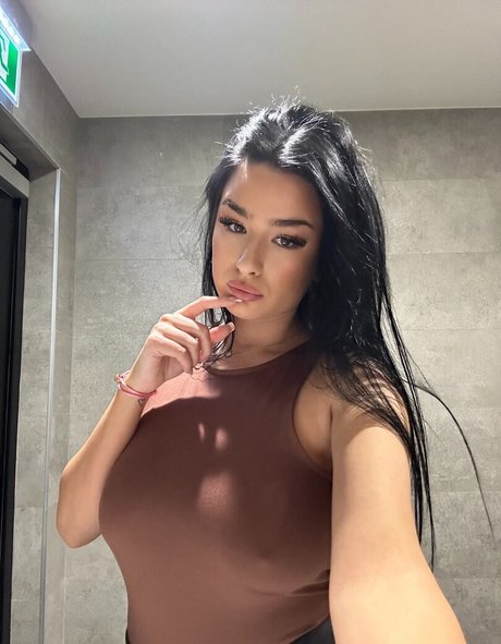 Elianka pornstar perfect images