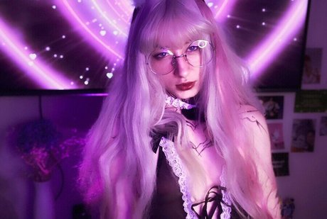 Savrasov Stas model hot images