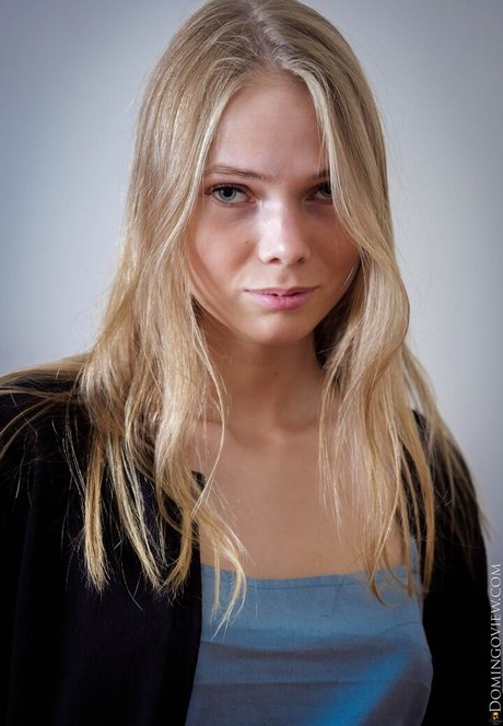 Luise Wixx exclusive actress pics