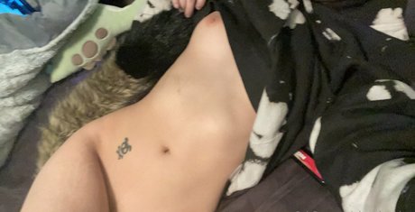 gremlinbae naked star archive