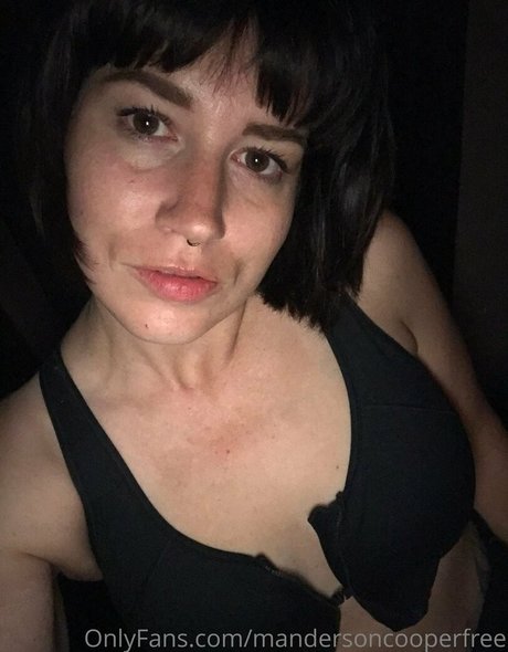 mandersoncooperfree model free pics