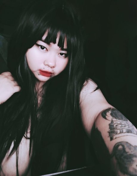 Luna Drei pornstar erotic pictures