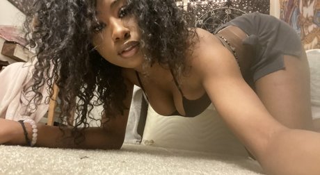 rwtarded nude star galleries