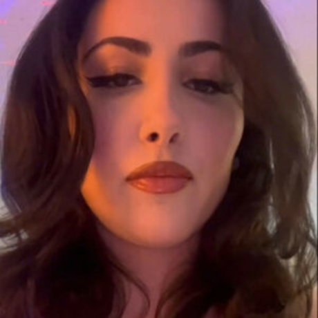 Judy Bella model beautiful galleries