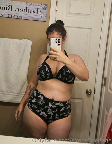 schoolgirl onlyfans free image