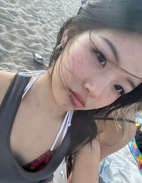 lea sungg model xxx pics