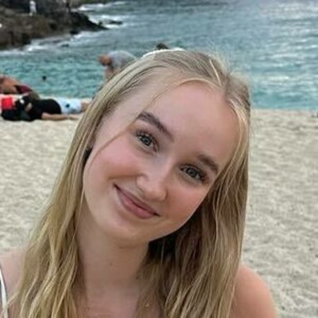 lenaahdl adult model pic