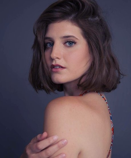 Moria Akons pornstar adult photos