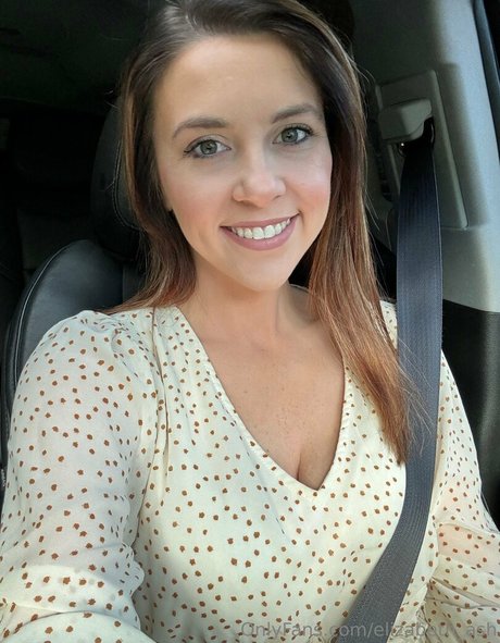 Elizabeth ash model nice image