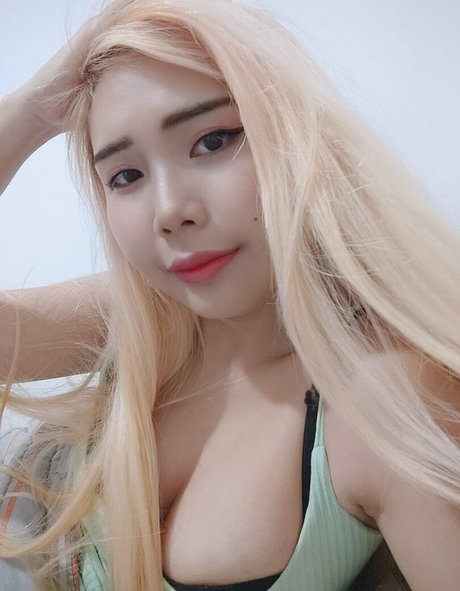 KimLili sex star gallery