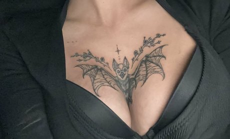 nephilimburial nudes actress img