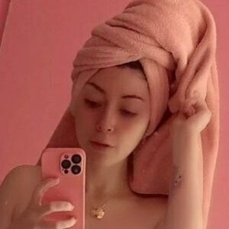 arimi star model xxx gallery