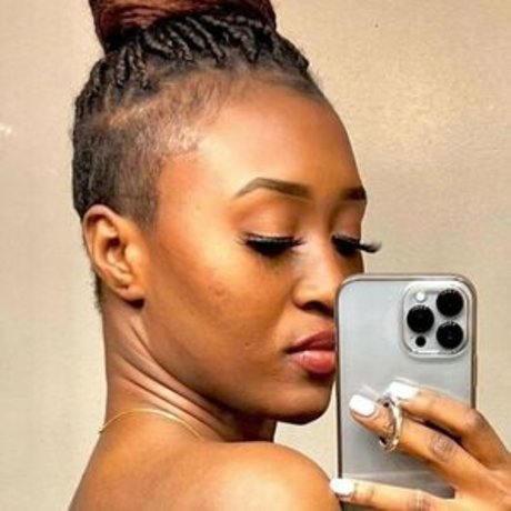 Queen Aminata naked actress pictures